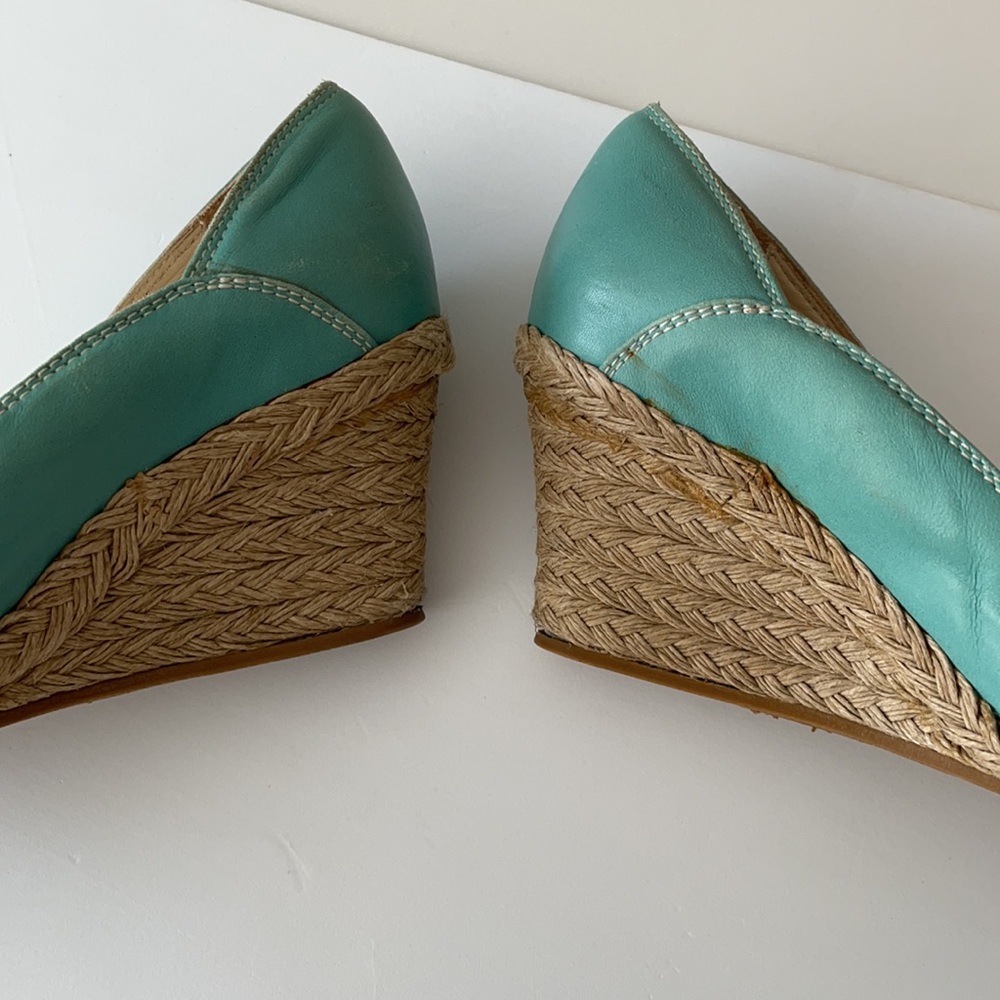 Shoes - Picture 5 of 12